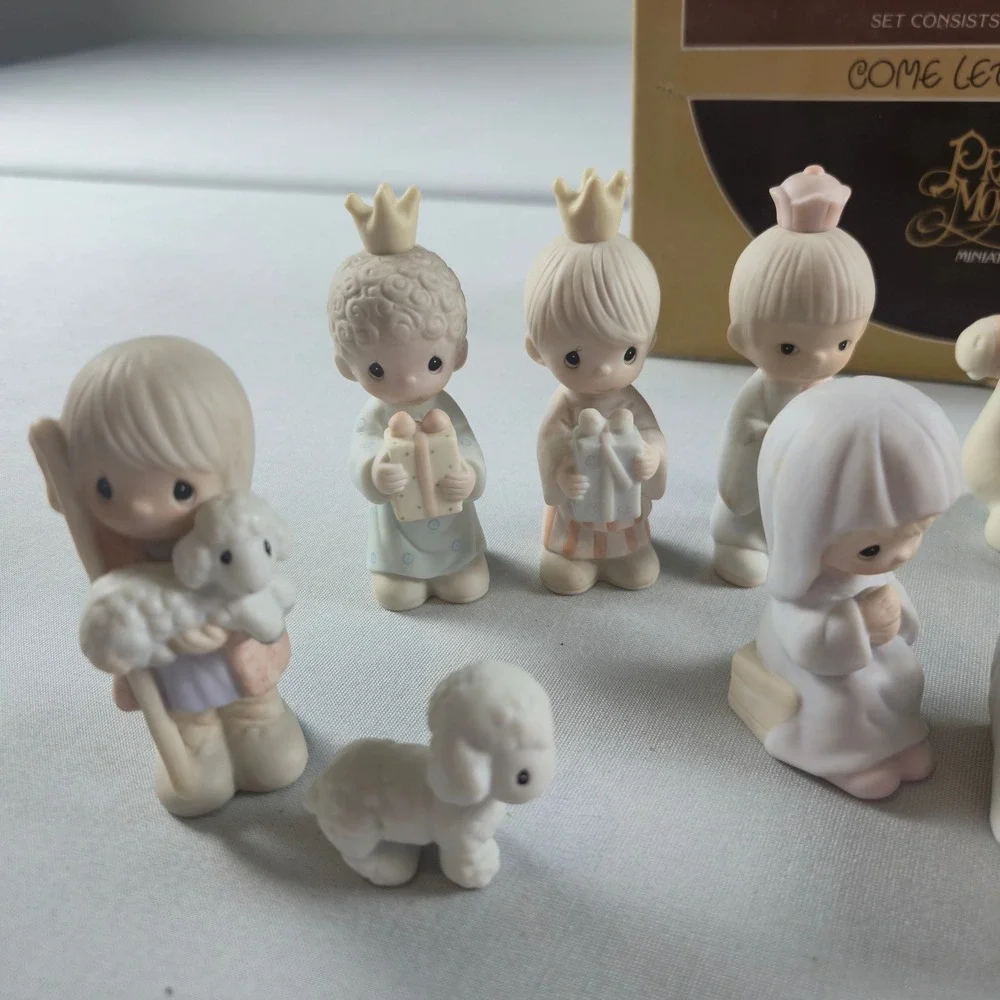 Precious‎ Moments Nativity Miniature Set Come Let Us Adore Him 1982 Boxed